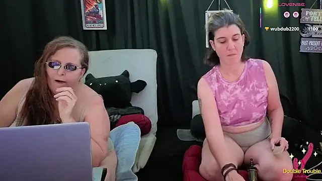 Sexy Mama-69 online show from November 29, 6:01 pm