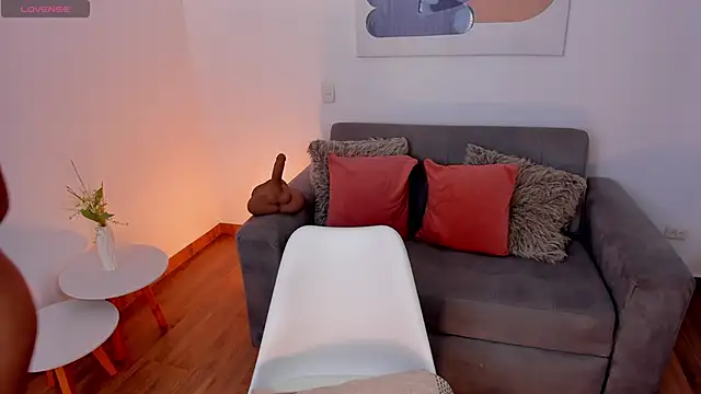 amandaconner online show from April 17, 2:41 pm