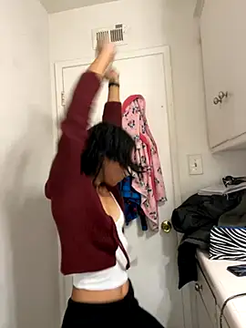 starrynikki online show from November 5, 5:07 pm