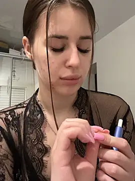 Milkissss online show from March 17, 4:44 pm