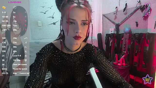  Hanna white  online show from March 28, 3:28 am