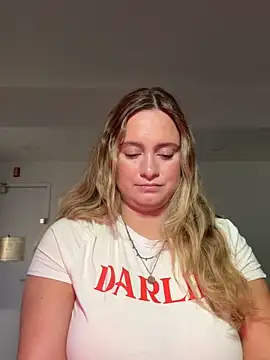 Sophie Raegan online show from March 17, 3:38 pm