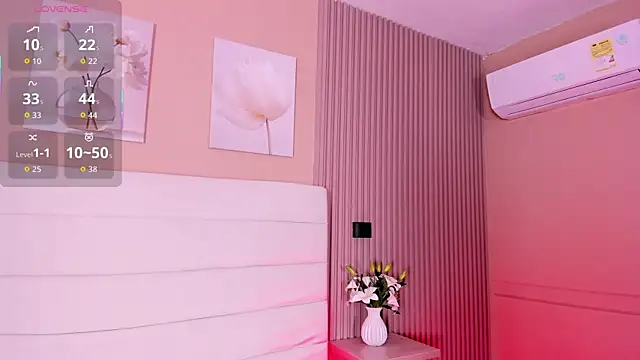 Lilly 2809  online show from April 19, 3:50 am