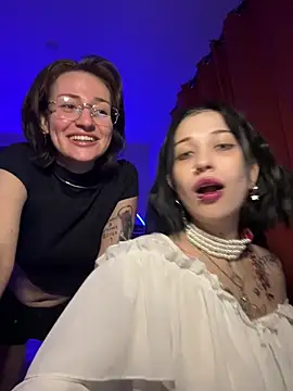 Dooubletroublee online show from March 15, 2:24 am