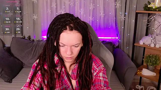 CoreyJane online show from December 18, 5:56 am