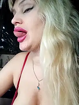 Freya Milf online show from April 16, 6:03 am