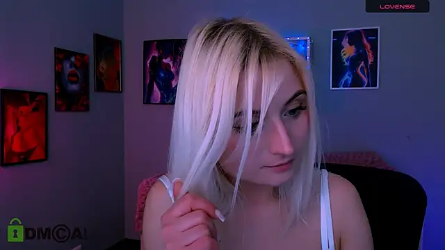 melisa white1 online show from April 17, 8:00 pm