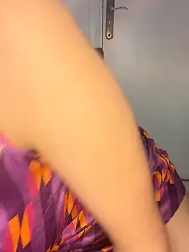 KARIMA-MORROCO online show from February 5, 1:14 pm