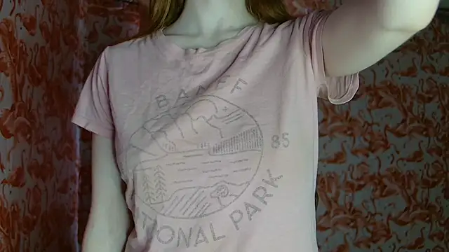 strawberrysmoothie online show from April 27, 6:27 pm