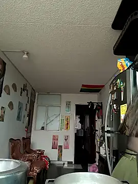 LuisaFernanda170823 online show from April 10, 8:37 pm