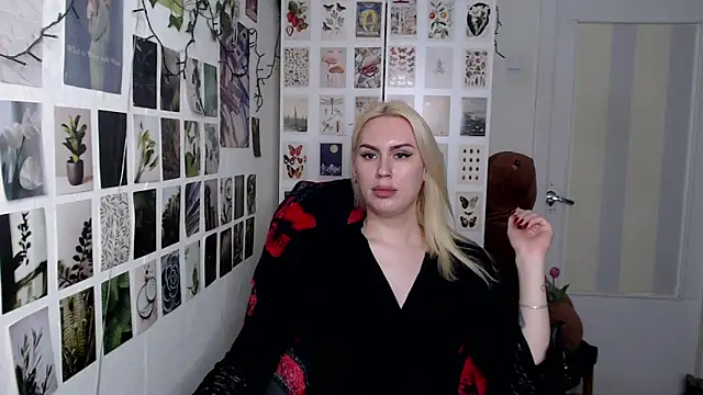 CapriScorpion online show from March 18, 2:44 pm