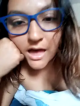 lenka 24 online show from April 2, 8:50 pm