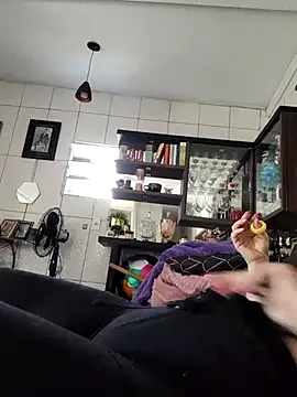 marcialoira online show from November 11, 6:49 pm