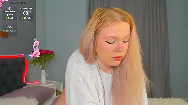 Naomi B1ack online show from March 19, 12:15 am