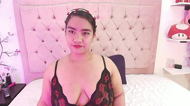 hannnasmith online show from March 30, 4:17 pm