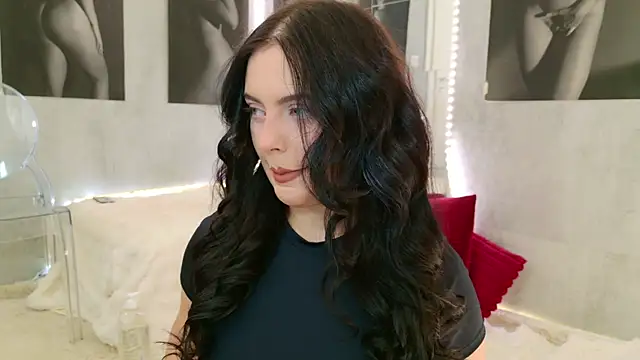 celia chanel online show from April 17, 5:09 am