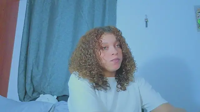 Ada gales  online show from March 13, 5:42 am