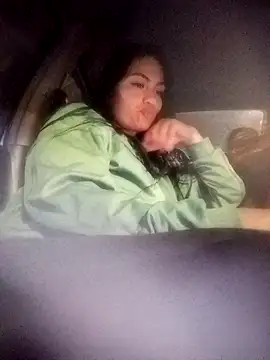 SamanthaBeke online show from April 12, 3:53 am