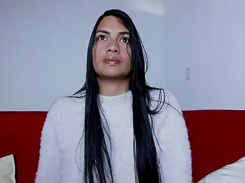 SamanthaBeke online show from April 6, 2:00 am