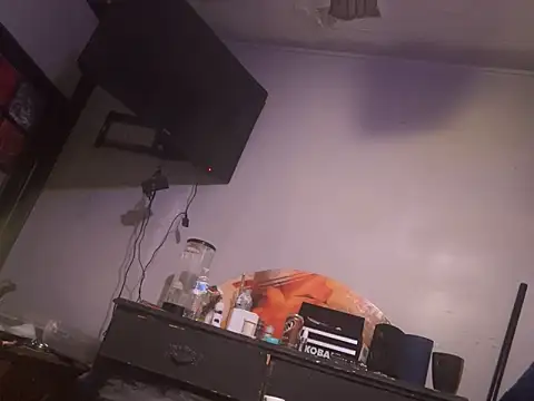 trash4cash online show from October 3, 5:18 pm