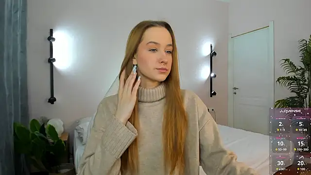 Sweett Monica online show from March 21, 1:10 am