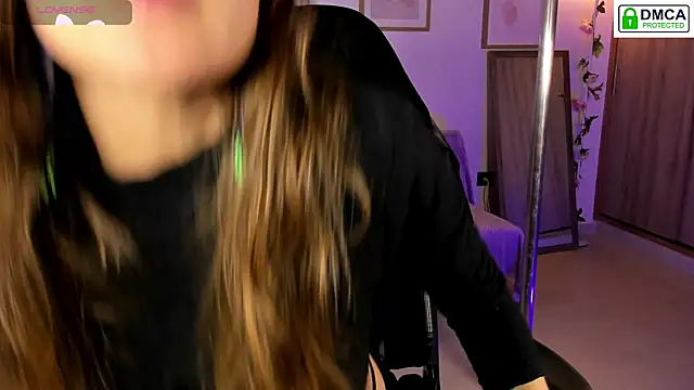 Lilabril online show from January 15, 2:56 pm