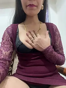 Thirsty Malika online show from April 17, 8:11 pm