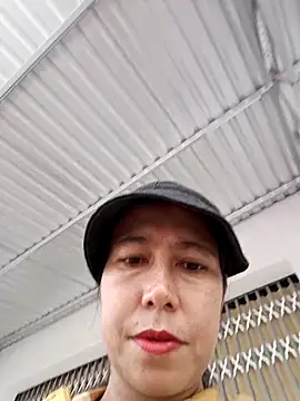 2HotAsain4u online show from December 19, 1:54 am