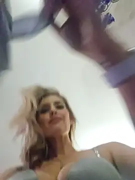 ellieconradxo online show from June 17, 3:08 am