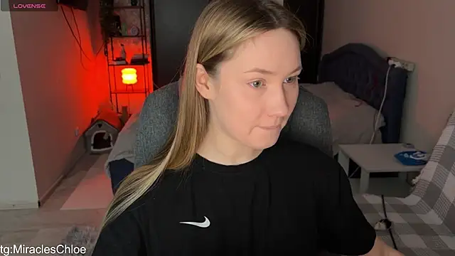 ChloeMillerMeow online show from February 7, 5:22 am