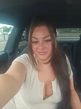 Britishbella online show from July 6, 1:27 pm