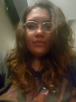 WitchiKitti online show from September 17, 5:27 am