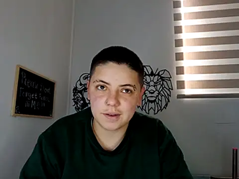 aron lettone01 online show from October 23, 5:30 pm