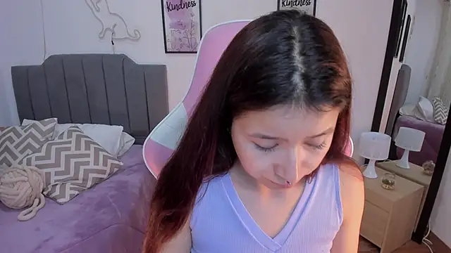 Amy joones online show from March 22, 11:16 am