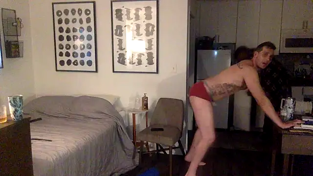 TheOnlyTwinTowers online show from March 29, 5:39 am