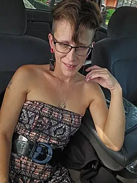 nephilaaranea online show from July 16, 2:54 pm