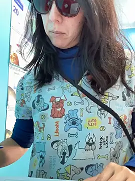 Reinacatchile online show from February 16, 10:09 pm