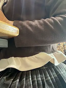 Emily 9xx online show from March 11, 5:11 am