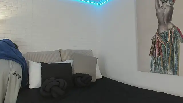 sofi bakerr online show from March 16, 11:36 am