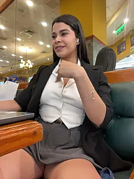 Leah Honey26 online show from March 31, 9:26 pm