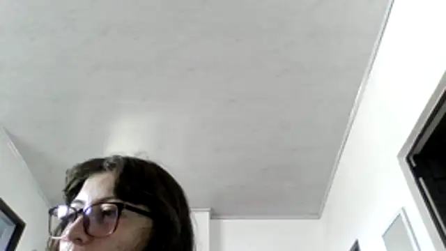 mmm-Virginia online show from April 1, 4:26 pm