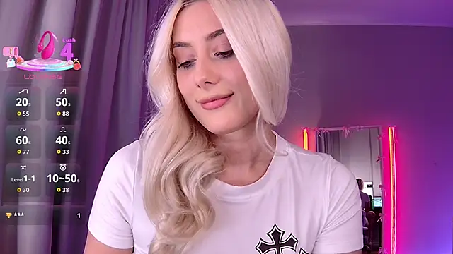 LoryWood online show from April 5, 2:38 pm