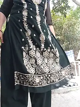 Miss Ayesha online show from April 20, 2:36 am