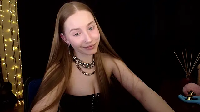 SindiWatsoon online show from March 31, 12:27 pm