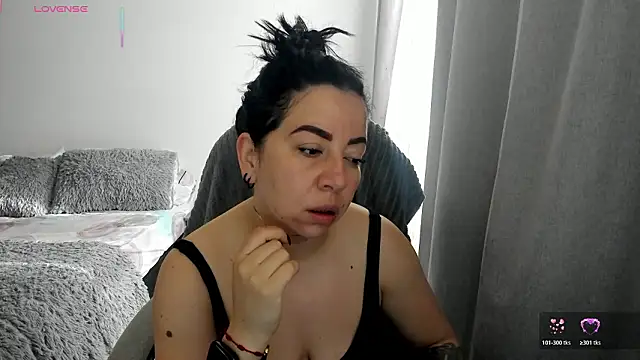 Im coco online show from March 9, 12:30 pm