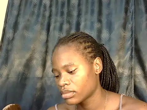 sweetblackbeauty001 online show from June 10, 8:18 pm