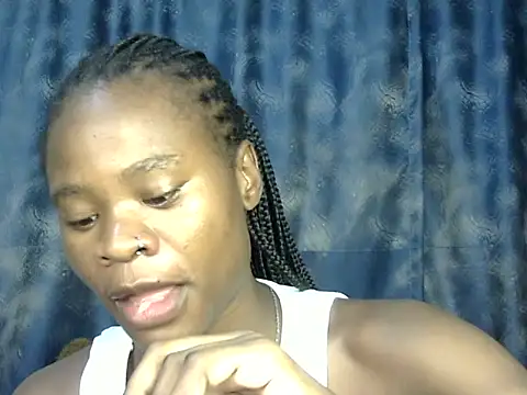 sweetblackbeauty001 online show from June 4, 9:19 pm