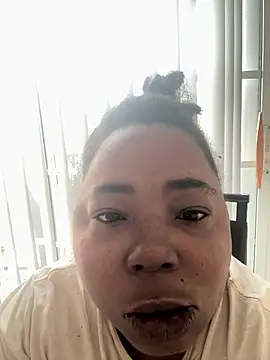 JCCaramelbarbie1 online show from January 15, 3:51 pm