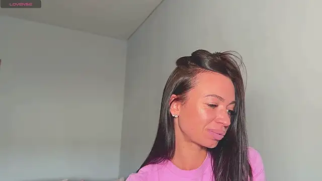 Melanisoul online show from April 12, 1:30 am