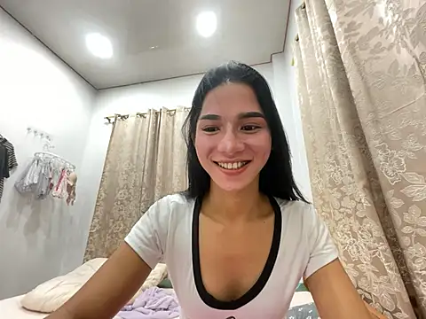 Ur dreamgurl05 online show from August 3, 1:39 pm